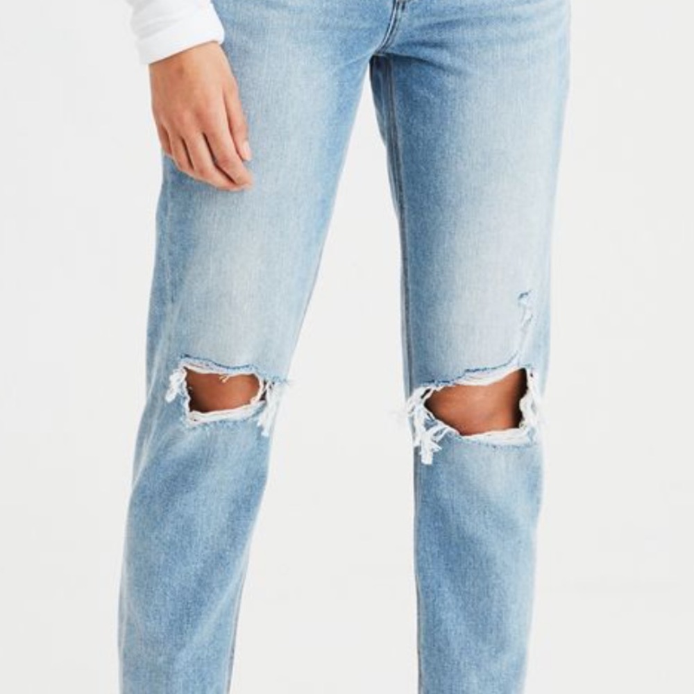 American eagle cool classic mom jean NWT